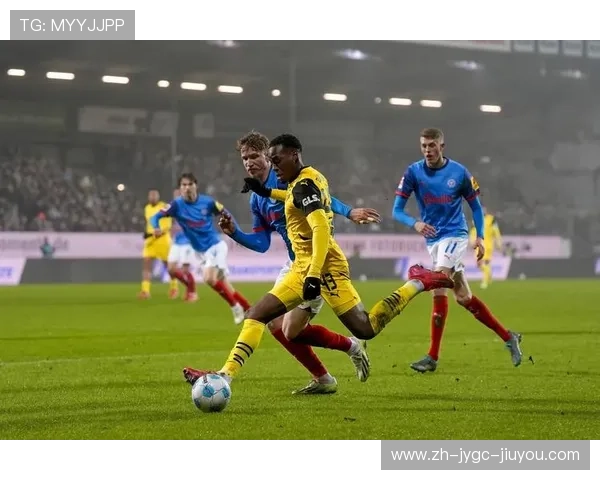 德甲球队为何整体财务状况较为紧张探讨